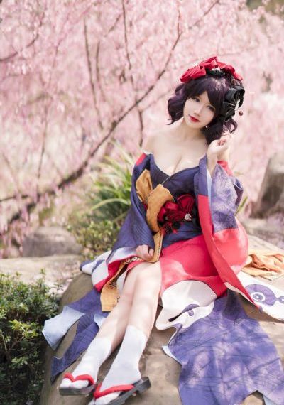 轻佻寡妇