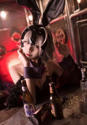 ova眼镜女神